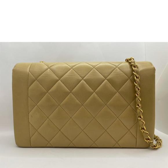 Chanel Diana Flap Shoulder Chain Beige Bag - Picture 1 of 14